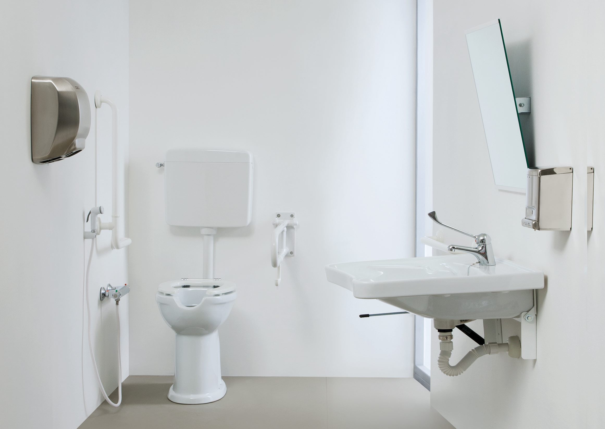 Bagni per disabili: caratteristiche fondamentali — Remail